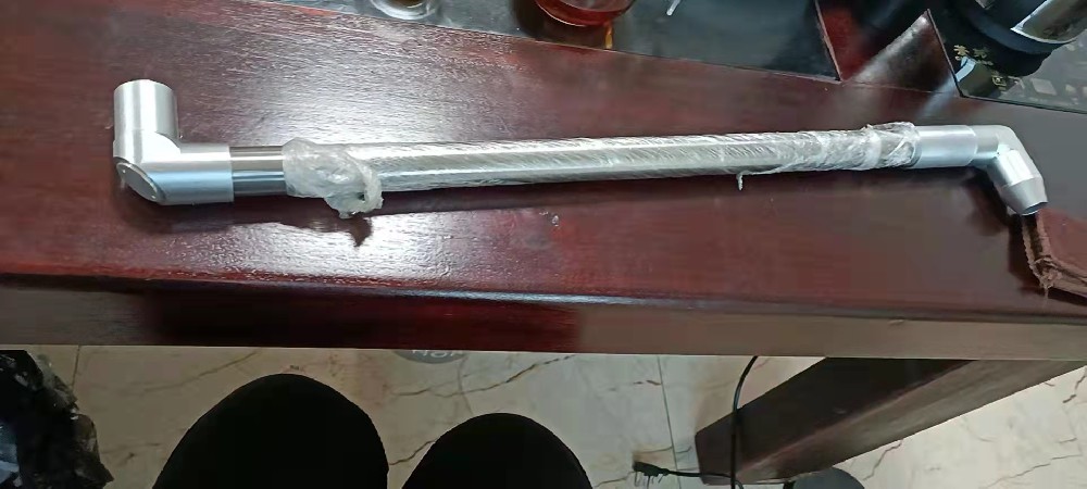 繡花行業(yè)激光導(dǎo)光臂的開發(fā)與40w激光管的應(yīng)用